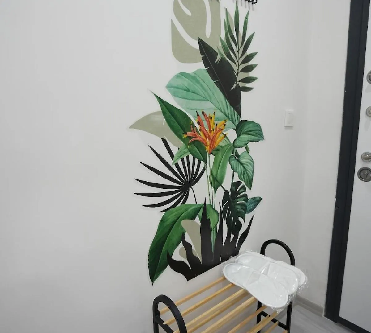 Tram 1 Min!Modern,Comfortable Istanbul Apartment